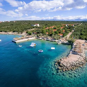 3* Kompleks wypoczynkowy Mandrice